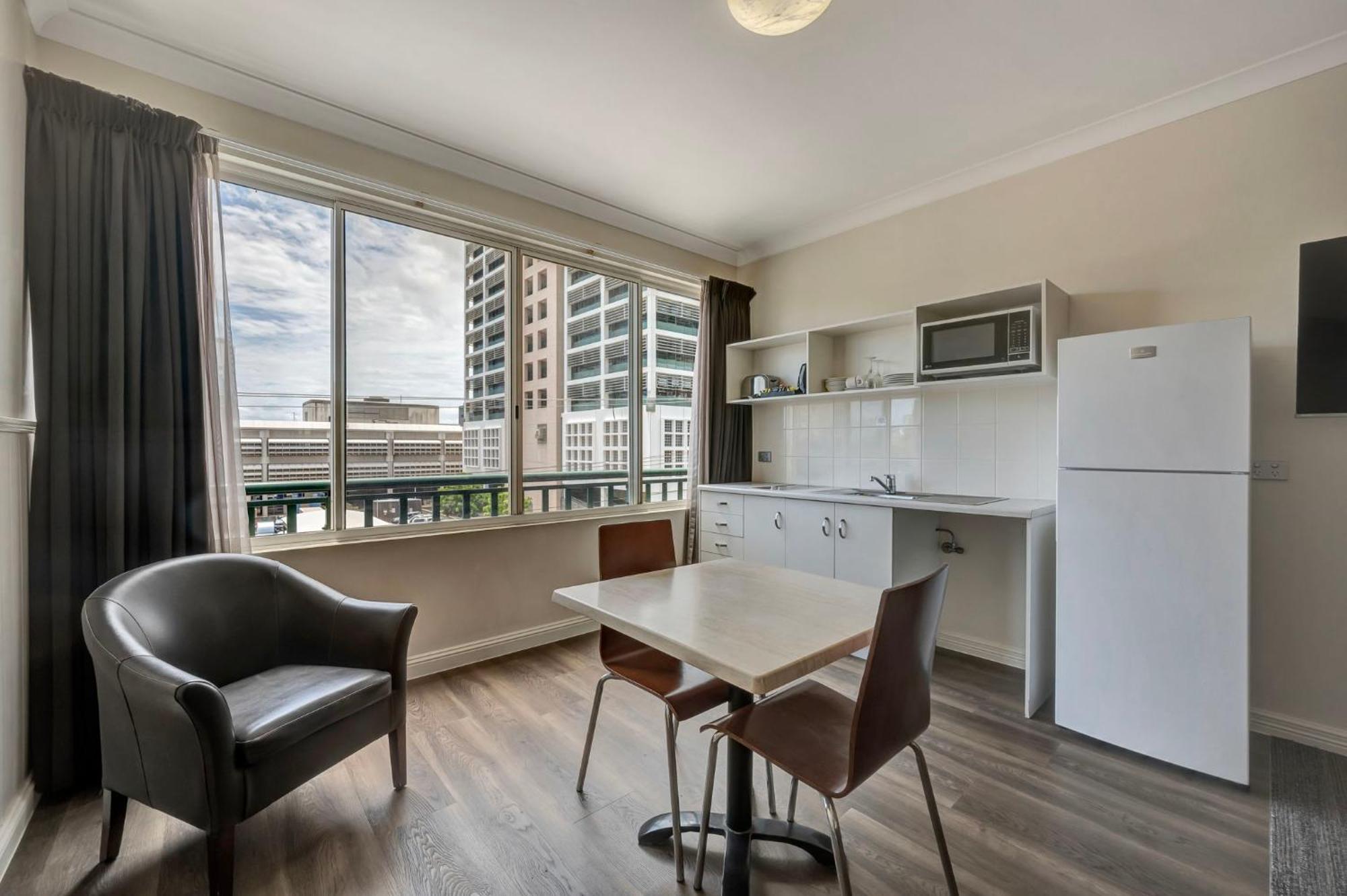 City Oasis Inn Townsville, Surestay Collection By BW Eksteriør billede