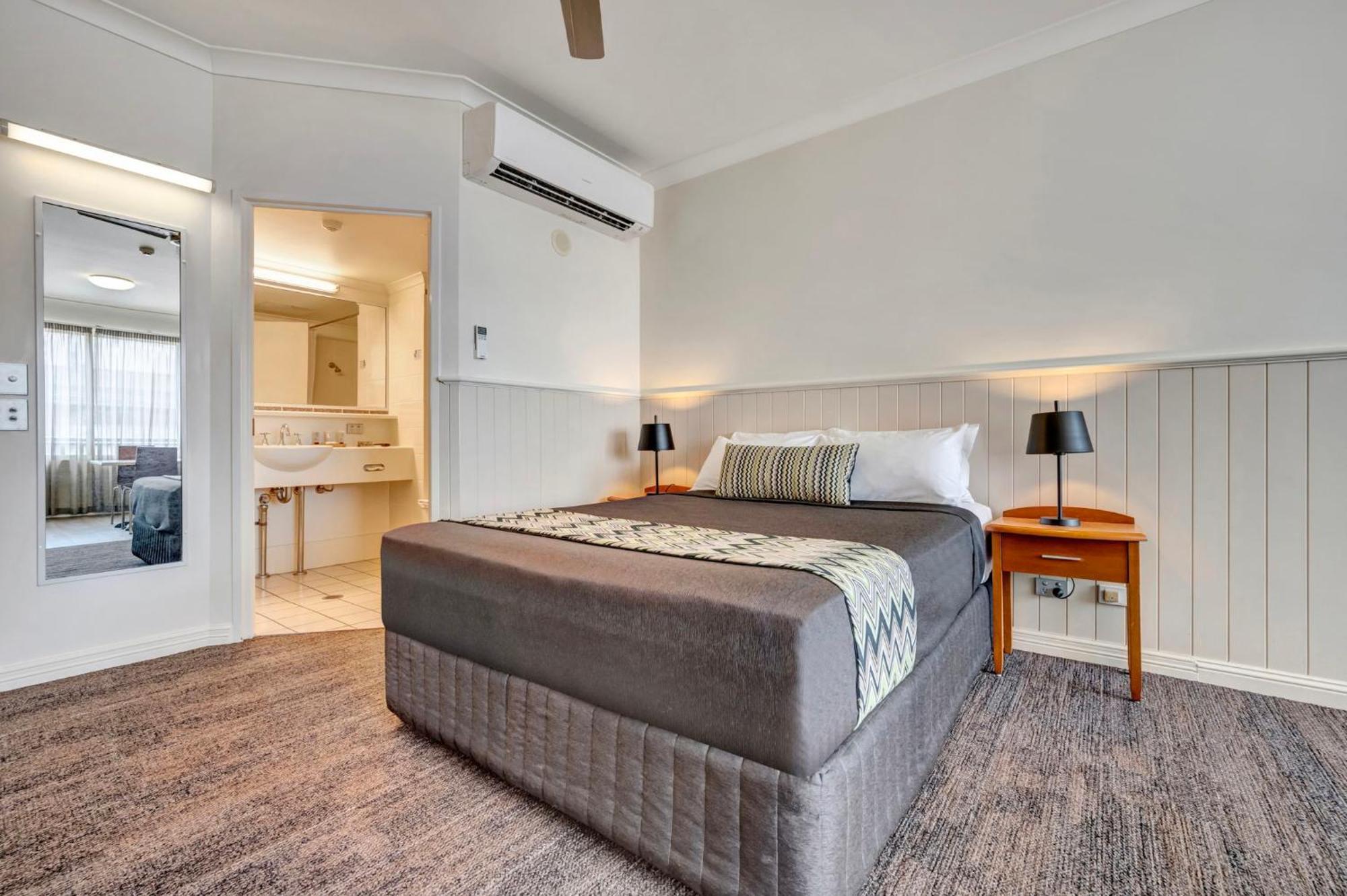 City Oasis Inn Townsville, Surestay Collection By BW Eksteriør billede