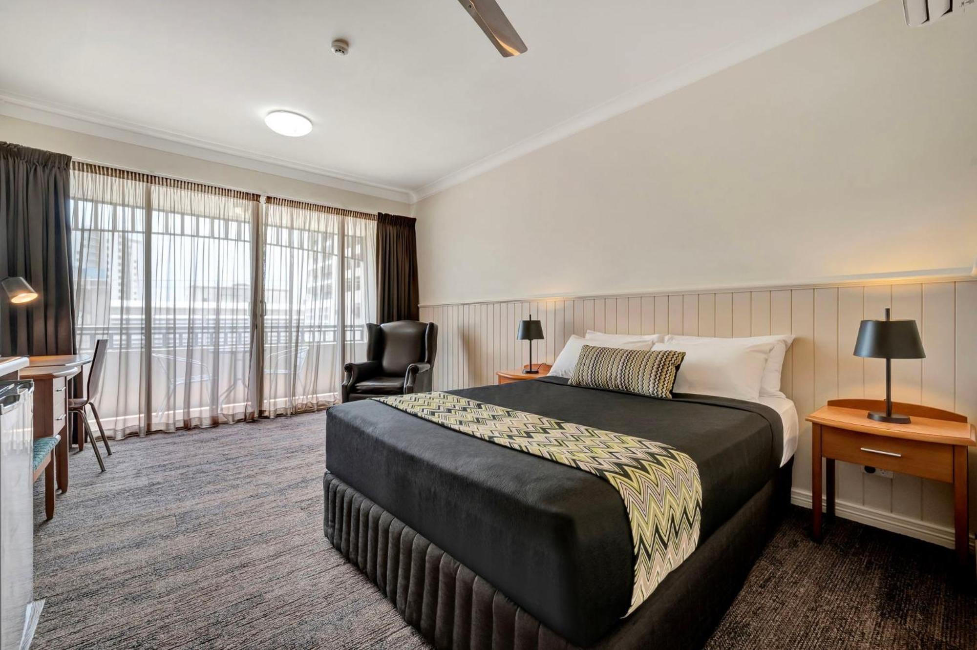 City Oasis Inn Townsville, Surestay Collection By BW Eksteriør billede