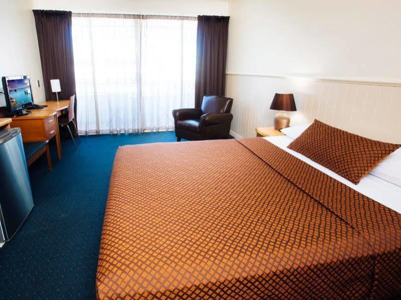City Oasis Inn Townsville, Surestay Collection By BW Eksteriør billede